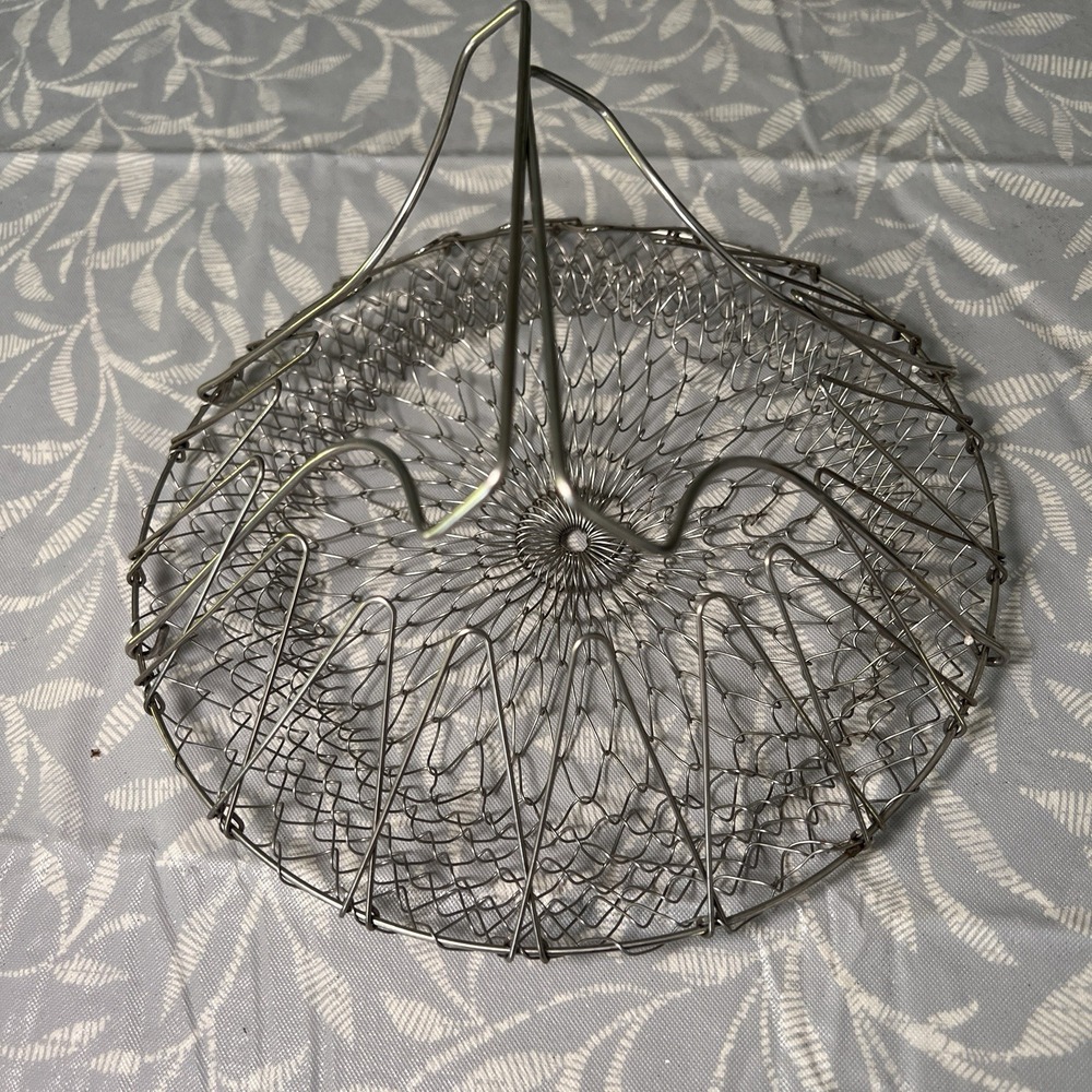 Vintage Collapsible Wire Mesh Egg Basket MCM Kitchen Decor